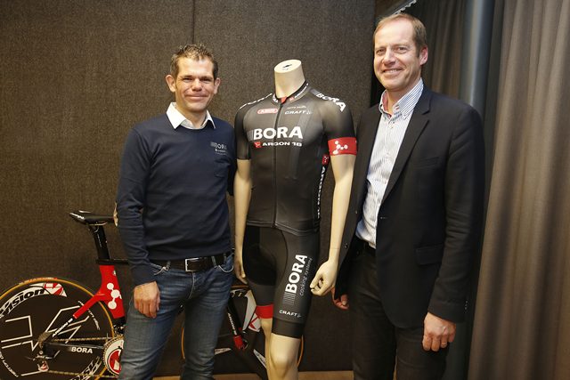 Ralph Denk, Team Manager BORA-Argon 18 und Christian Prudhomme, Direktor Tour de France